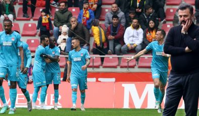 Sivasspor, Kayserispor’u duraklamalarda yıktı: 1-3