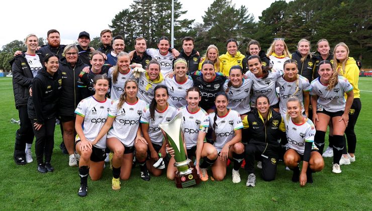 Beş trans futbolcuyla kupa kazanan kadın takımı tartışma yarattı: “Bacağını iki yerden kırdılar”