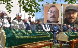 Yangın faciasında ölenlere veda… Baba oğul toprağa verildi