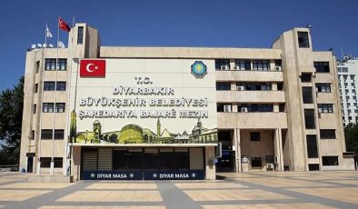 Seçimden önce tuvaleti bile devretmişler